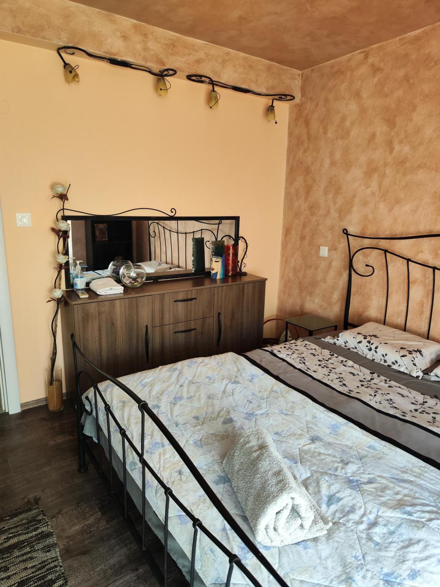 Art Apartment Kiril And Metodi Square Burgas Esterno foto