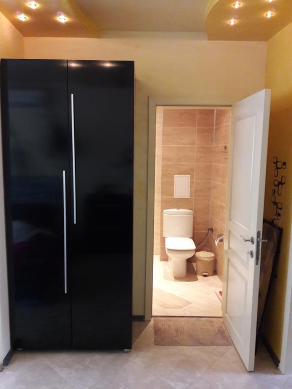 Art Apartment Kiril And Metodi Square Burgas Esterno foto